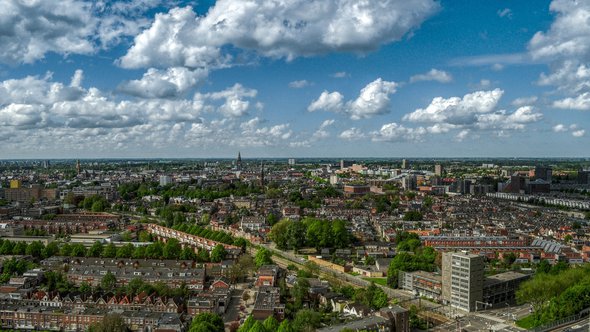 luchtfoto Groningen -> Afbeelding van Rudy and Peter Skitterians via Pixabay door Skitterphoto (bron: Pixabay)