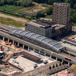 Station Noord, Noord-Zuidlijn Amsterdam door Aerovista Luchtfotografie (bron: Shutterstock)