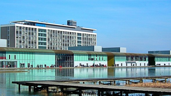 High tech campus Eindhoven door Lea Rae (bron: shutterstock.com)