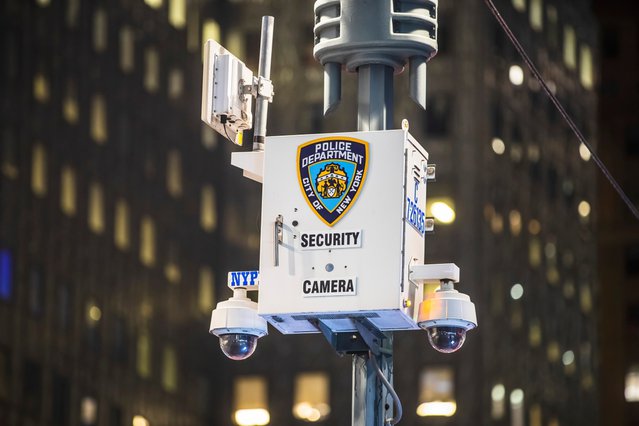 Security camera van de NYPD in New York. door Karolis Kavolelis (bron: Shutterstock)