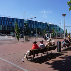Treinstation Delft door Adrie Oosterwijk (bron: Shutterstock)