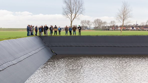 Veldbezoek waterbassin.jpg door Living Lab Schouwen-Duiveland (bron: Living Lab Schouwen-Duiveland)