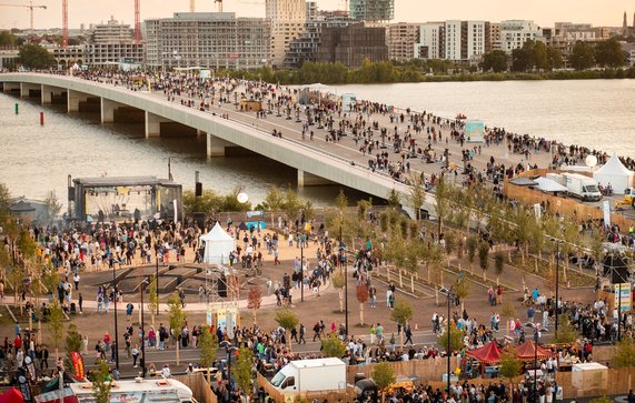 Simone Veil-brug door JB Menges (bron: Bordeaux Metropole)