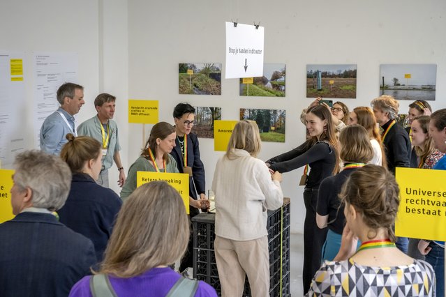 Slotmanifestatie door Ingrid Koenen, studio IK (bron: EFL Stichting)