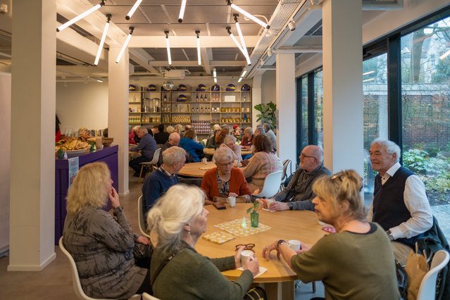 Lunch van vrijwilligers centrale Amsterdam in kantine van getir door Usespace (bron: Usespace)