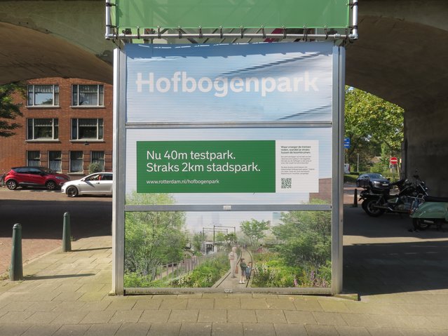 Hofbogenpark door Marcel Douwe Dekker (bron: Wikipedia Commons)