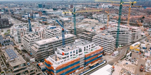 Bouw aan Overhoeks door Amvest (bron: aanhetij.com)