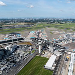 Schiphol, Haarlemmermeer door Aerovista Luchtfotografie (bron: shutterstock.com)