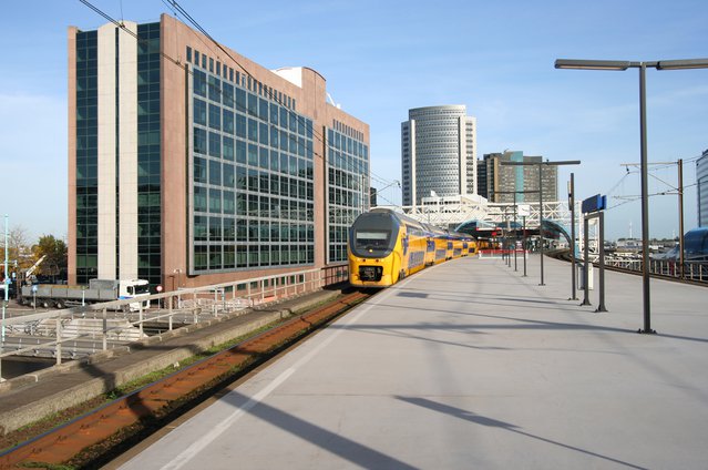 Amsterdam Sloterdijk door Jan Kranendonk (bron: Shutterstock)