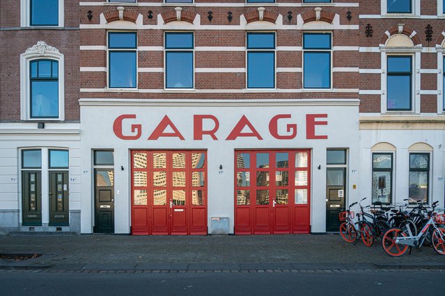 Vintage gevel Rotterdam. door Sue Martin (bron: Shutterstock)