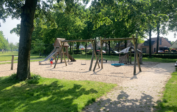 Naast voldoende speelmogelijkheden, is de combinatie met groen belangrijk in Breda door Inge Wolters (bron: Inge Wolters)