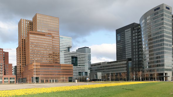 Zuidas panorama | Wikimedia Commons / Arthena / CC BY-SA 3.0 door Arthena (bron: Wikimedia Commons)