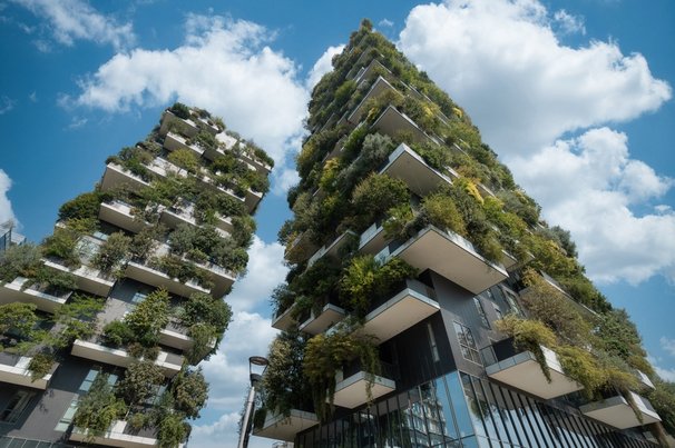 Verticale groene appartementen in Milaan door R.M. Nunes (bron: Shutterstock)