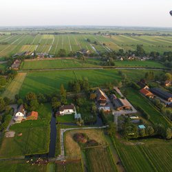 Luchtfoto boerenbedrijf door Eduard Pop (bron: shutterstock.com)