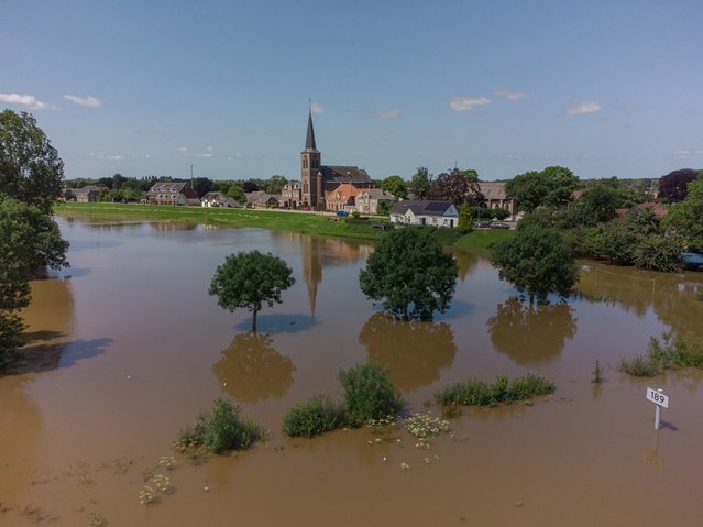 Overstroming van de Maas bij Appeltern door MyStockVideo (bron: Shutterstock)