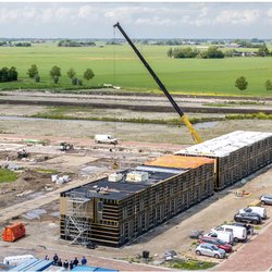 Modular housing under construction door Thomas Roell (bron: Shutterstock)