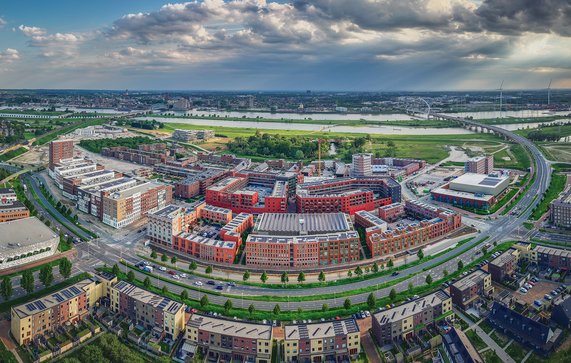 Dronefoto Hart van de Waalsprong door AM Gebiedsontwikkeling (bron: AM Gebiedsontwikkeling)