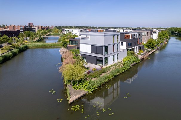 Modern huis in Leidsche Rijn, Utrecht door Maarten Zeehandelaar (bron: Shutterstock)
