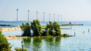 Het IJselmeer met windmolens door Harry Beugelink (bron: shutterstock.com)