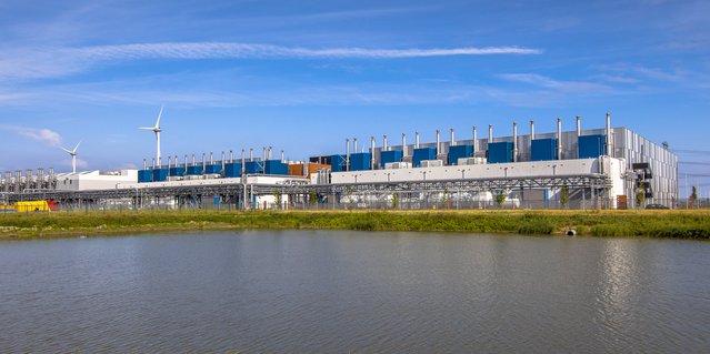 Data centrum Eemshaven, Delfzijl door Rudmer Zwerver (bron: shutterstock.com)