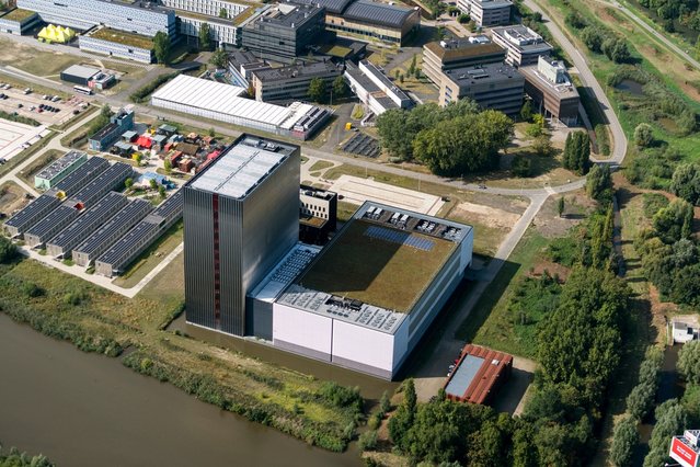 Equinix Datacenter door Aerovista Luchtfotografie (bron: Shutterstock)