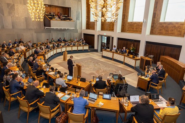 Beeld van de Gelderse Statenzaal, impressie van de plek voor het debat over ruimtelijke kwaliteit door provincie Gelderland (bron: provincie Gelderland)