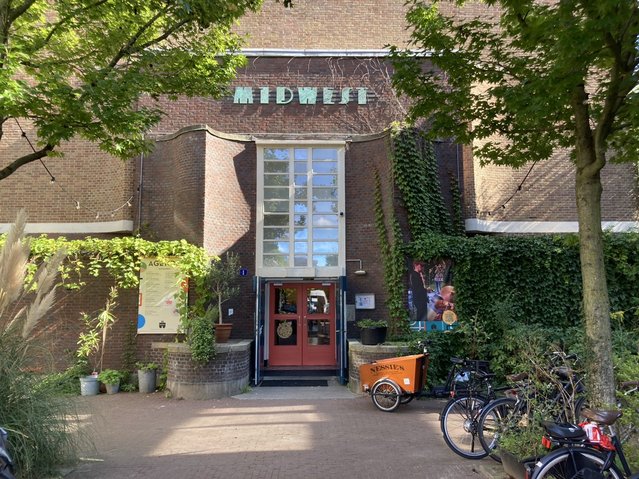 Schoolgebouw Midwest Amsterdam door Teun van den Ende (bron: Teun van den Ende)