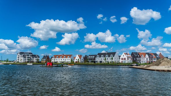 Nieuwe wijk Waterfront Harderwijk door Ivo Antonie de Rooij (bron: Shutterstock)