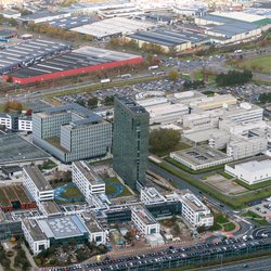 Luchtfoto van Veldhoven door Aerovista Luchtfotografie (bron: Shutterstock)