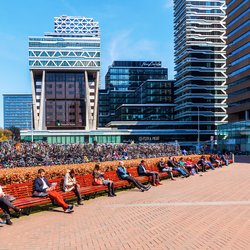 Voorplein van Den Haag centraal door Christian Mueller (bron: shutterstock)