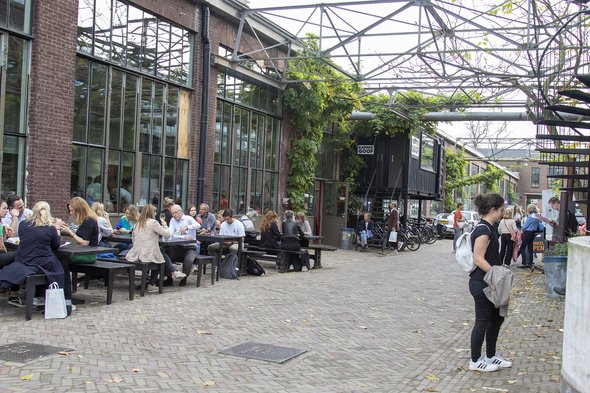 Straatje door Archief Piet Hein Eek (bron: Archief Piet Hein Eek)