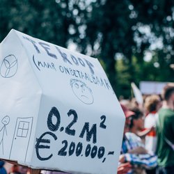 Woonprotest 2021 door etreeg (bron: Shutterstock)