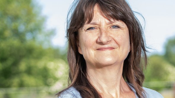 Bettina Bock door Janita Sassen (bron: https://www.janitasassen.nl/)