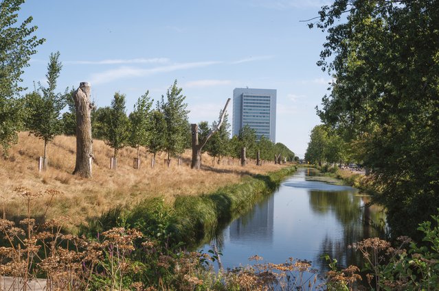 Stationsomgeving, Hoofddorp door Nico Boink (bron: nul20.nl)