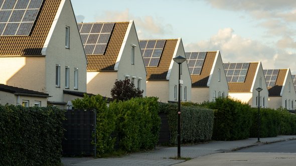 Rijtjeshuizen in Heerhugowaard door Milos Ruzicka (bron: Shutterstock)