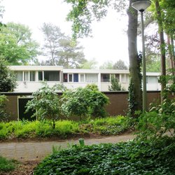 Emmen Emmerhout huizen door Onderwijsgek (bron: Wikimedia Commons)