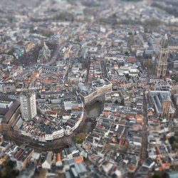 Luchtfoto Utrecht door Sebastiaan ter Burg (bron: Flickr)