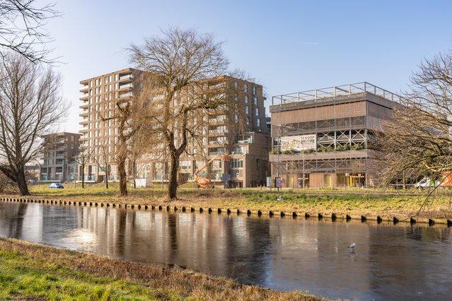 Elements in Haarlem, zicht vanaf het water door Dura Vermeer (bron: Dura Vermeer)