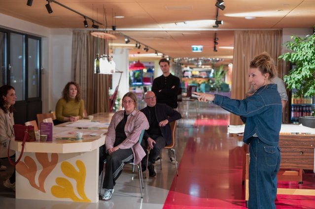 Annejet Gosselink tijdens een bijeenkomst van CCRR.jpeg door Anne Kære Fotografie (bron: GRAW)
