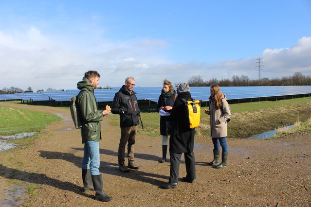 Op werkbezoek in het Gelderse zonnepark Klarenbeek. door Jutta Hinterleitner (bron: Jutta Hinterleitner)