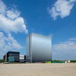 AM3 data centrum Science Park, Amstertdam door www.hollandfoto.net (bron: shutterstock.com)