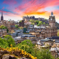 Edinburgh castle, Schotland door TTstudio (bron: shutterstock)
