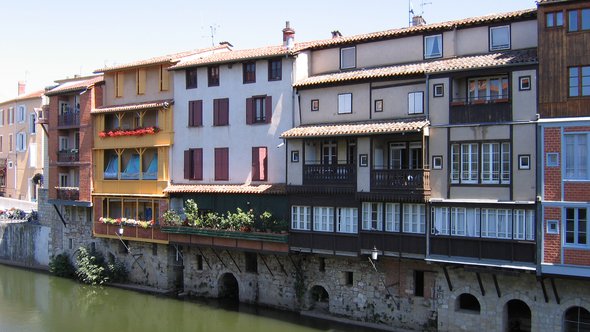 castres france.jpg flickr door yamrhugues (bron: WikipediA)