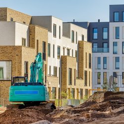 Bouw van moderne gezinswoningen in Zutphen door Martin Bergsma (bron: Shutterstock)