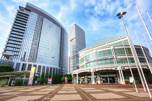 Messe Frankfurt, Frankfurt door Boris Stroujko (bron: Shutterstock)