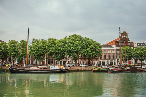 Gracht in Dordrecht door Celli07 (bron: Shutterstock)