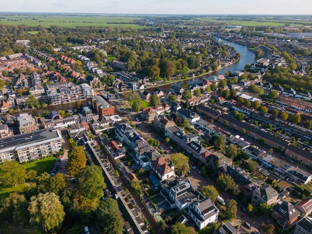 Alphen aan de Rijn door Remke Luitjes (bron: Shutterstock)