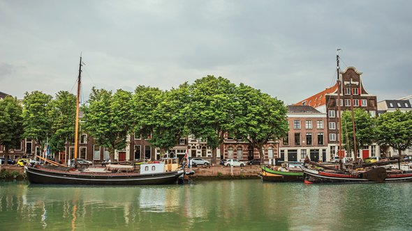 Gracht in Dordrecht door Celli07 (bron: Shutterstock)
