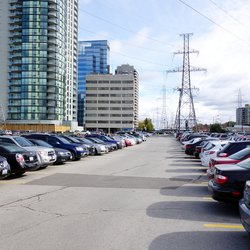 Finch Station parkeerplaats, Toronto door ValeStock (bron: shutterstock.com)