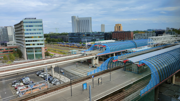 Station Amsterdam Sloterdijk door Miguel Couto (bron: Shutterstock)
